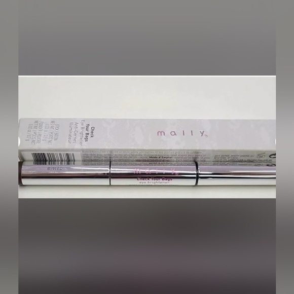 Mally Beauty Check Your Bags Eye Brightener – Anti-Cernes Illuminator - Picture 5 of 5